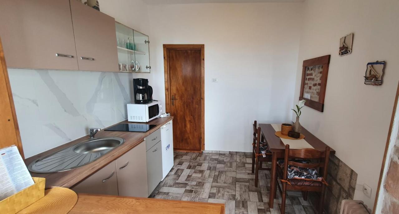 Apartmani Sidro Senj Senj  Eksteriør bilde