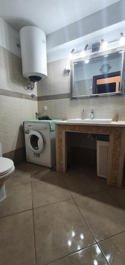 Apartmani Sidro Senj Senj  Eksteriør bilde