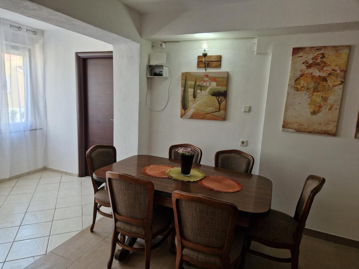 Apartmani Sidro Senj Senj  Rom bilde